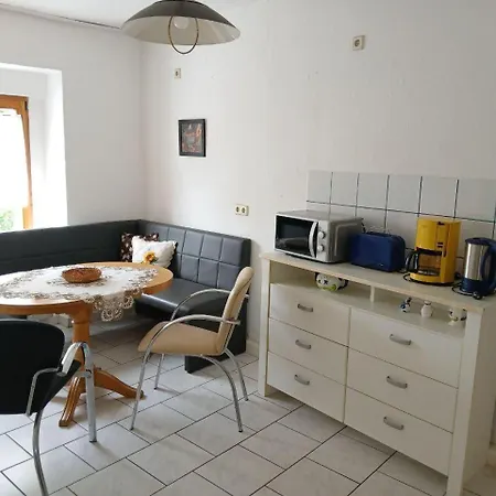 Bei Querfurt 아파트